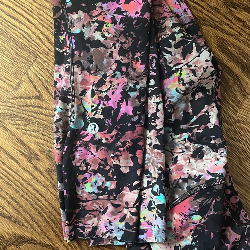 Girls Lululemon leggings